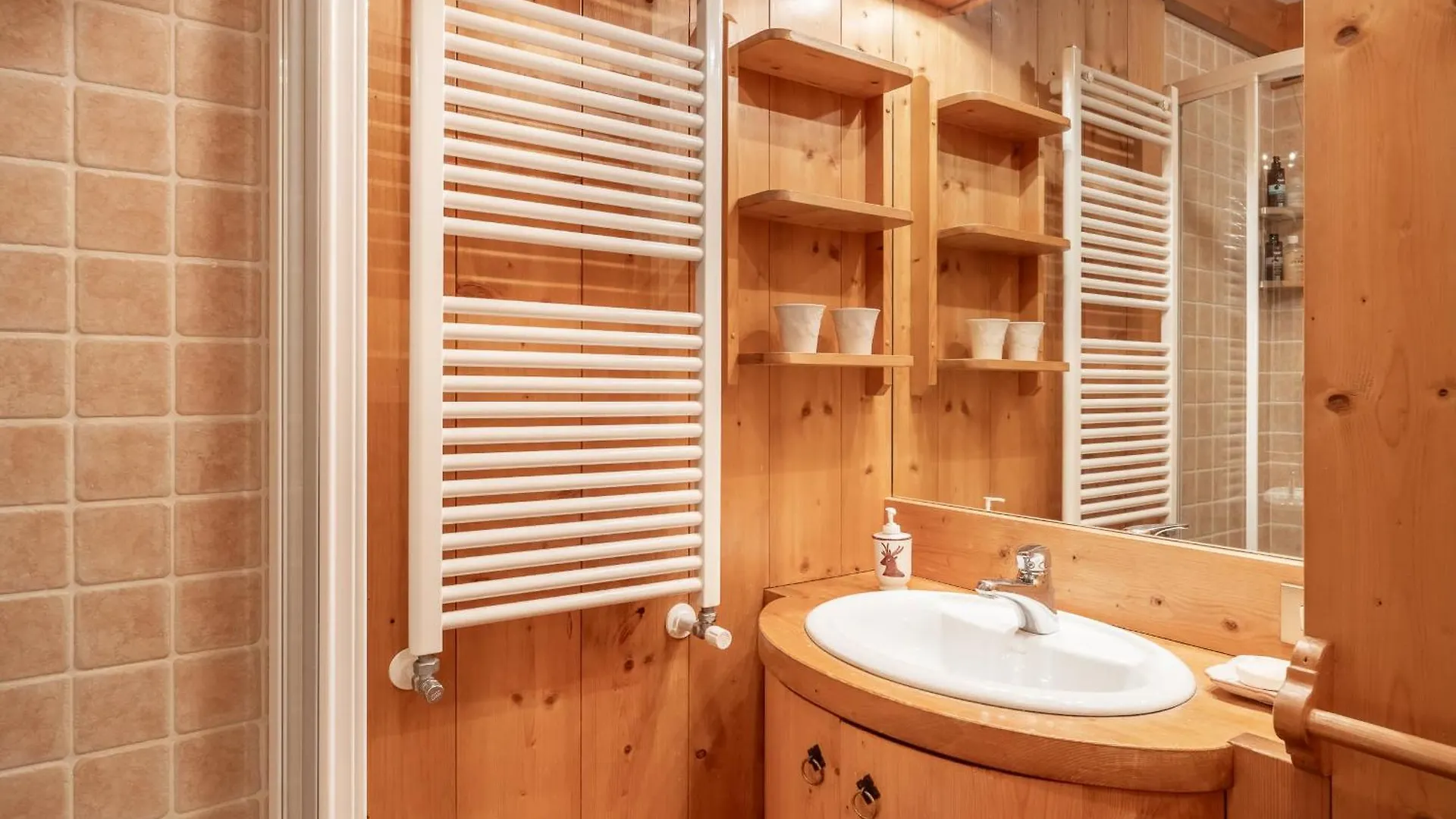 Cozy Little Flat Just Few Steps From Centre Apartment Cortina d'Ampezzo