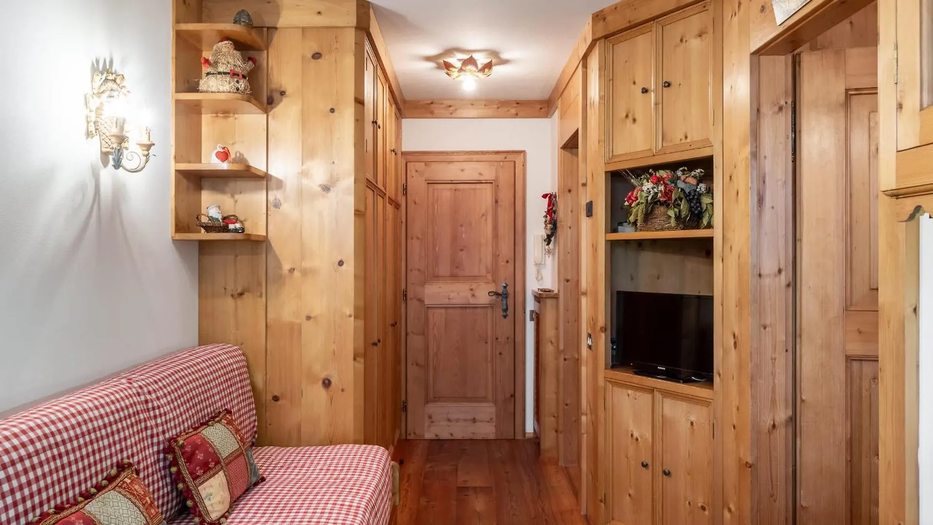 Cozy Little Flat Just Few Steps From Centre Apartment Cortina d'Ampezzo